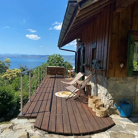 Le Petit Des Greys Chalet